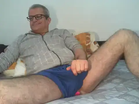 greeneyeshot12 online show from 19, 12, 2025