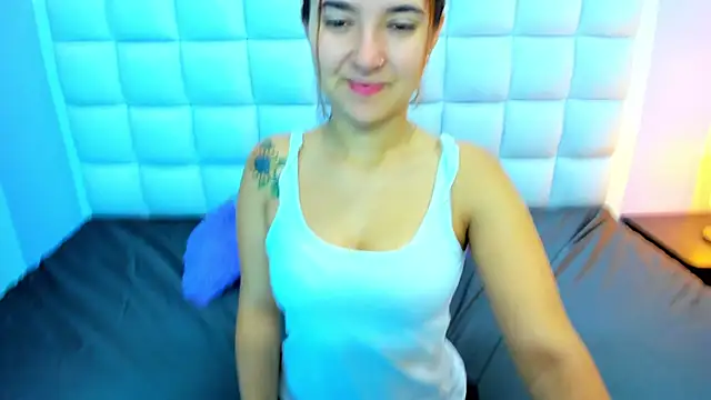 teresasroom  online show from 18, 4, 2026