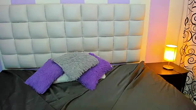 teresasroom  online show from 13, 1, 2026