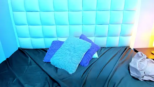 teresasroom  online show from 20, 4, 2026