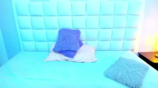 teresasroom  online show from 15, 3, 2026