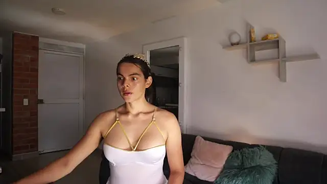  Vahos  online show from 19, 10, 2025