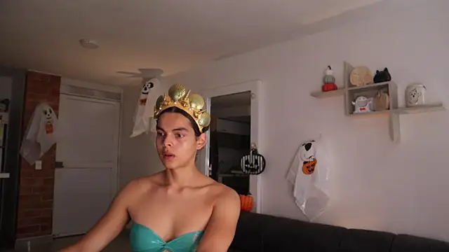  Vahos  online show from 30, 10, 2025