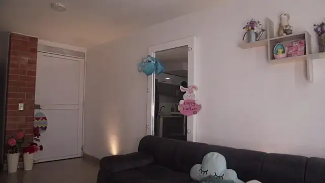  Vahos  online show from 7, 4, 2026