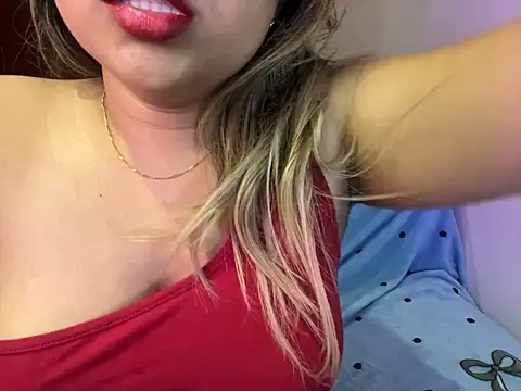Snapshot of _neesha_414_ chatting on 8, 12, 2024 neesha 414 online show from 8, 12, 2024