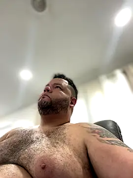 Snapshot of Gabihotxxx1 chatting on 27, 11, 2025 Gabihotxxx1 online show from 27, 11, 2025