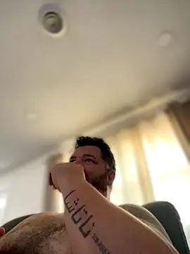 Snapshot of Gabihotxxx1 chatting on 20, 11, 2025 Gabihotxxx1 online show from 20, 11, 2025