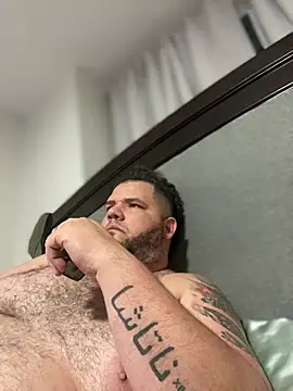 Snapshot of Gabihotxxx1 chatting on 2, 5, 2026 Gabihotxxx1 online show from 2, 5, 2026