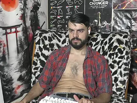 Snapshot of 00george chatting on 23, 11, 2025 00george online show from 23, 11, 2025