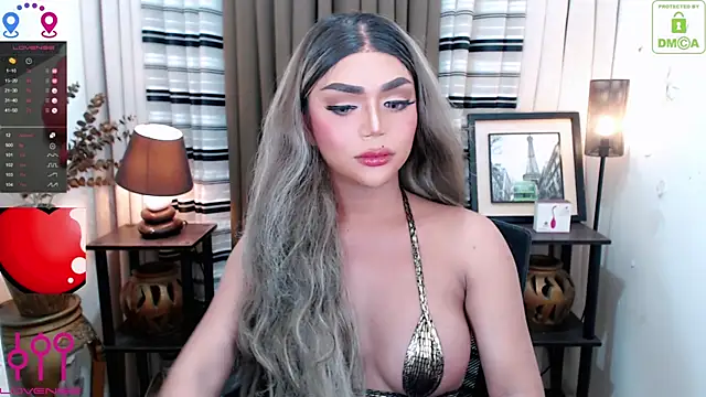 Snapshot of Fantacyoflove chatting on 19, 12, 2025 Fantacyoflove online show from 19, 12, 2025