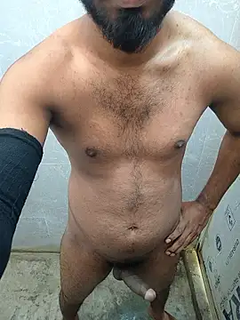 akm a online show from 23, 4, 2026