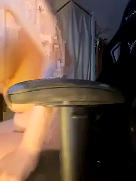 Remiliya online show from 19, 10, 2025