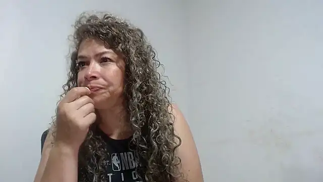 dalilasquirt1 online show from 21, 10, 2025