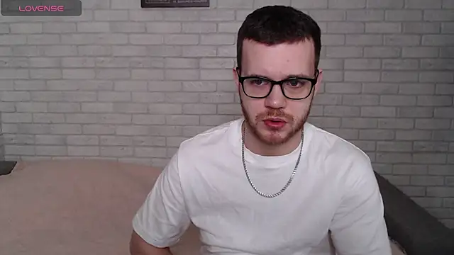 Alexxx horny online show from 5, 4, 2026