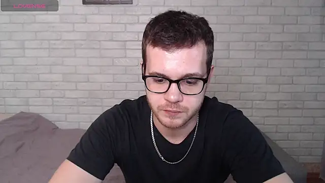 Alexxx horny online show from 5, 5, 2026