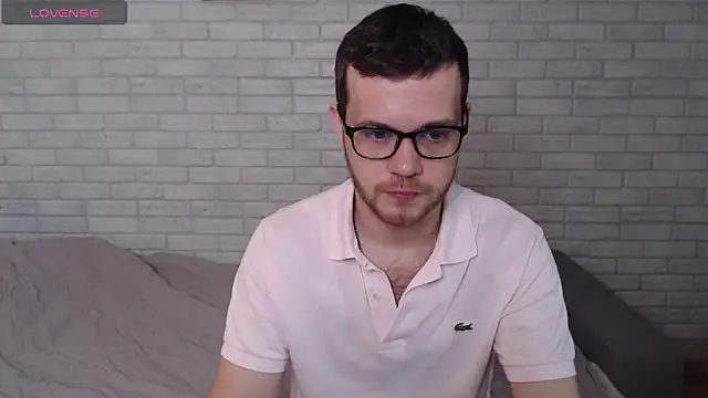 Snapshot of Alexxx_horny chatting on 23, 7, 2026 Alexxx horny online show from 23, 7, 2026
