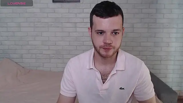 Snapshot of Alexxx_horny chatting on 5, 8, 2026 Alexxx horny online show from 5, 8, 2026