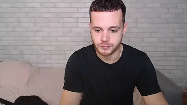 Alexxx horny online show from 25, 10, 2025