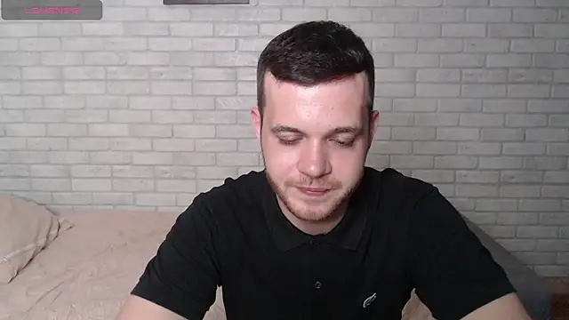 Snapshot of Alexxx_horny chatting on 31, 7, 2026 Alexxx horny online show from 31, 7, 2026