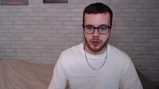 Alexxx horny online show from 26, 4, 2026
