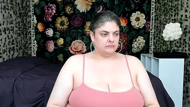 Snapshot of Exotic-Melons chatting on 2, 2, 2025 Exotic-Melons online show from 2, 2, 2025