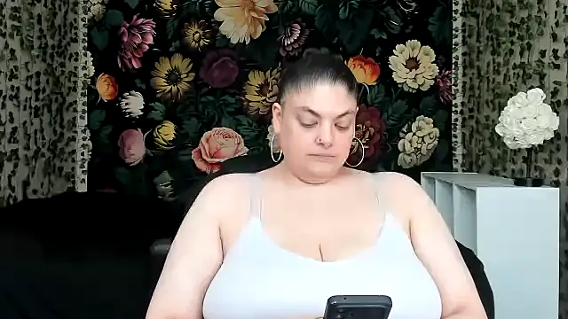 Snapshot of Exotic-Melons chatting on 17, 7, 2026 Exotic-Melons online show from 17, 7, 2026
