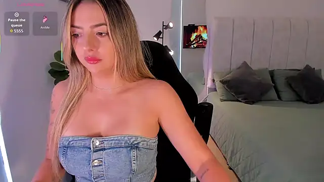 AmyWood online show from 7, 3, 2026