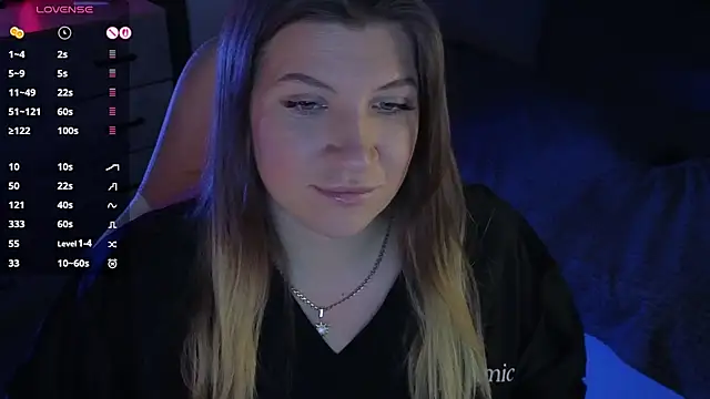 Snapshot of Fairy__Sofia chatting on 28, 10, 2025 Fairy Sofia online show from 28, 10, 2025