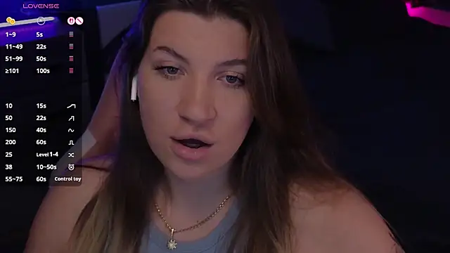 Snapshot of Fairy__Sofia chatting on 5, 11, 2025 Fairy Sofia online show from 5, 11, 2025