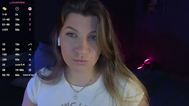 Snapshot of Fairy__Sofia chatting on 21, 10, 2025 Fairy Sofia online show from 21, 10, 2025