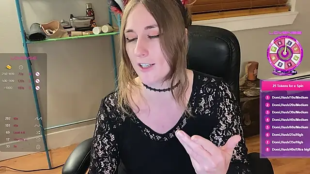 luluvaladon online show from 4, 2, 2025
