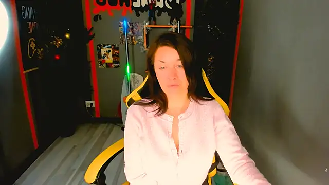 AnaMills online show from 15, 12, 2025