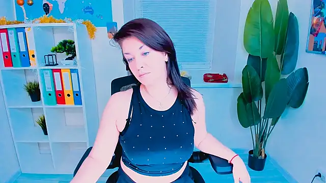 AnaMills online show from 18, 12, 2025