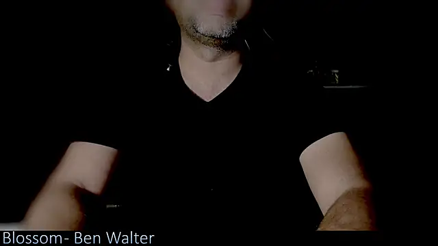  x rated  online show from 13, 11, 2025