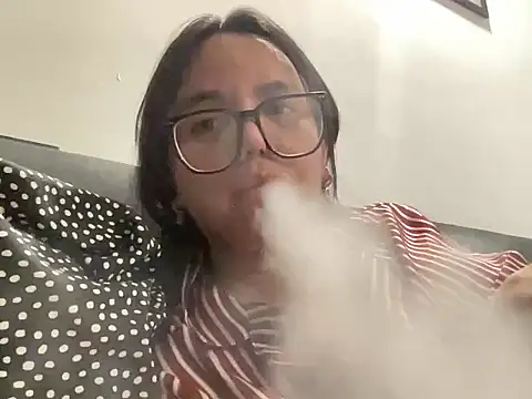 Snapshot of HOTASIANPUSSY4YOU chatting on 21, 10, 2025 HOTASIANPUSSY4YOU online show from 21, 10, 2025