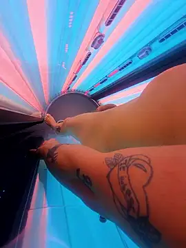 NiceHunter89 online show from 10, 2, 2026