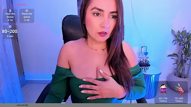 MaggieBrownn online show from 22, 10, 2025