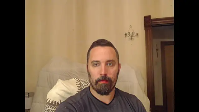 Snapshot of Metalstud chatting on 10, 9, 2025 Metalstud online show from 10, 9, 2025