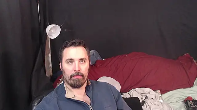 Snapshot of Metalstud chatting on 24, 10, 2025 Metalstud online show from 24, 10, 2025