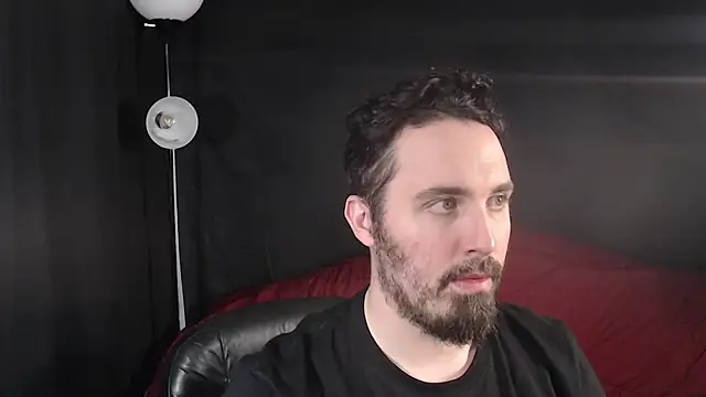 Snapshot of Metalstud chatting on 3, 3, 2025 Metalstud online show from 3, 3, 2025