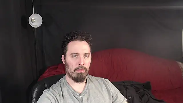 Snapshot of Metalstud chatting on 9, 3, 2025 Metalstud online show from 9, 3, 2025