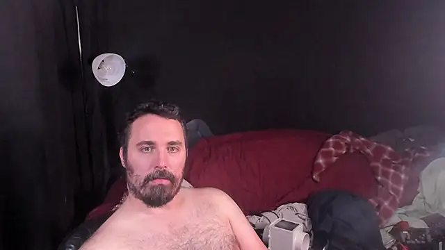 Snapshot of Metalstud chatting on 2, 11, 2025 Metalstud online show from 2, 11, 2025