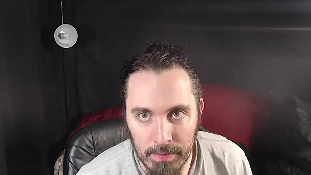 Snapshot of Metalstud chatting on 6, 3, 2025 Metalstud online show from 6, 3, 2025