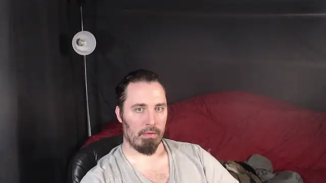 Snapshot of Metalstud chatting on 28, 2, 2025 Metalstud online show from 28, 2, 2025