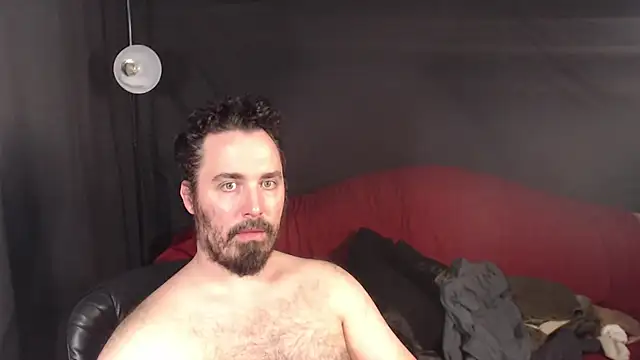 Snapshot of Metalstud chatting on 16, 3, 2025 Metalstud online show from 16, 3, 2025