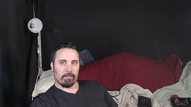 Snapshot of Metalstud chatting on 17, 10, 2025 Metalstud online show from 17, 10, 2025