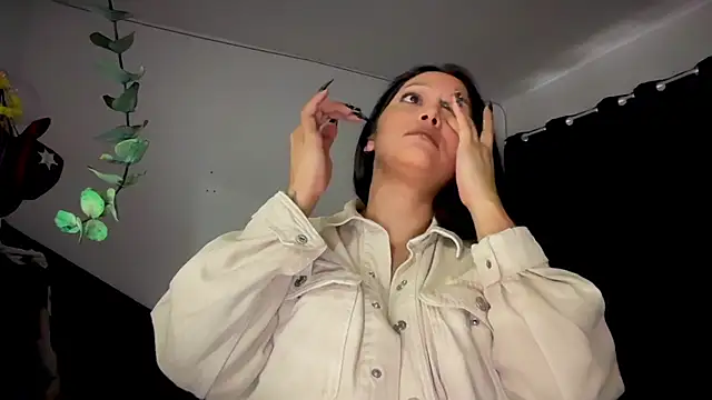 MarcellaGriffin online show from 11, 11, 2025