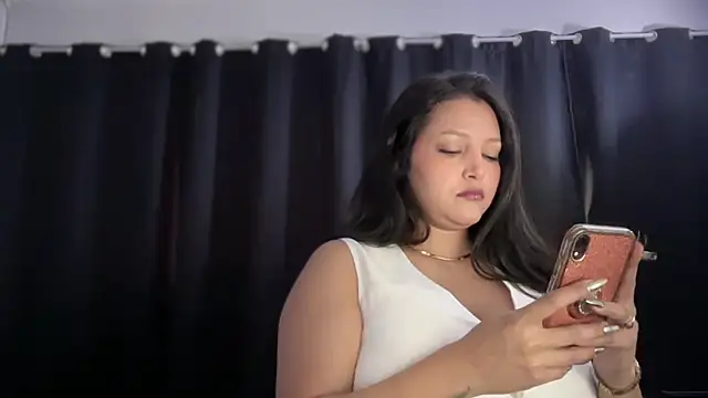 MarcellaGriffin online show from 15, 9, 2025
