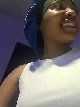 BlueberryDiamond online show from 13, 1, 2025