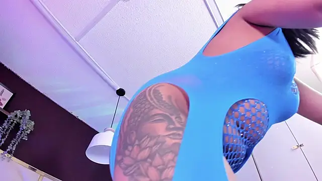 Inndrahot online show from 7, 2, 2026